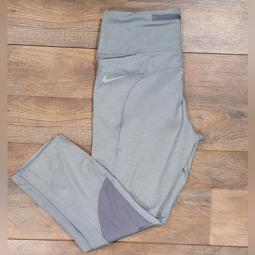 Nike Dri-Fit Running Capri Yoga Pants